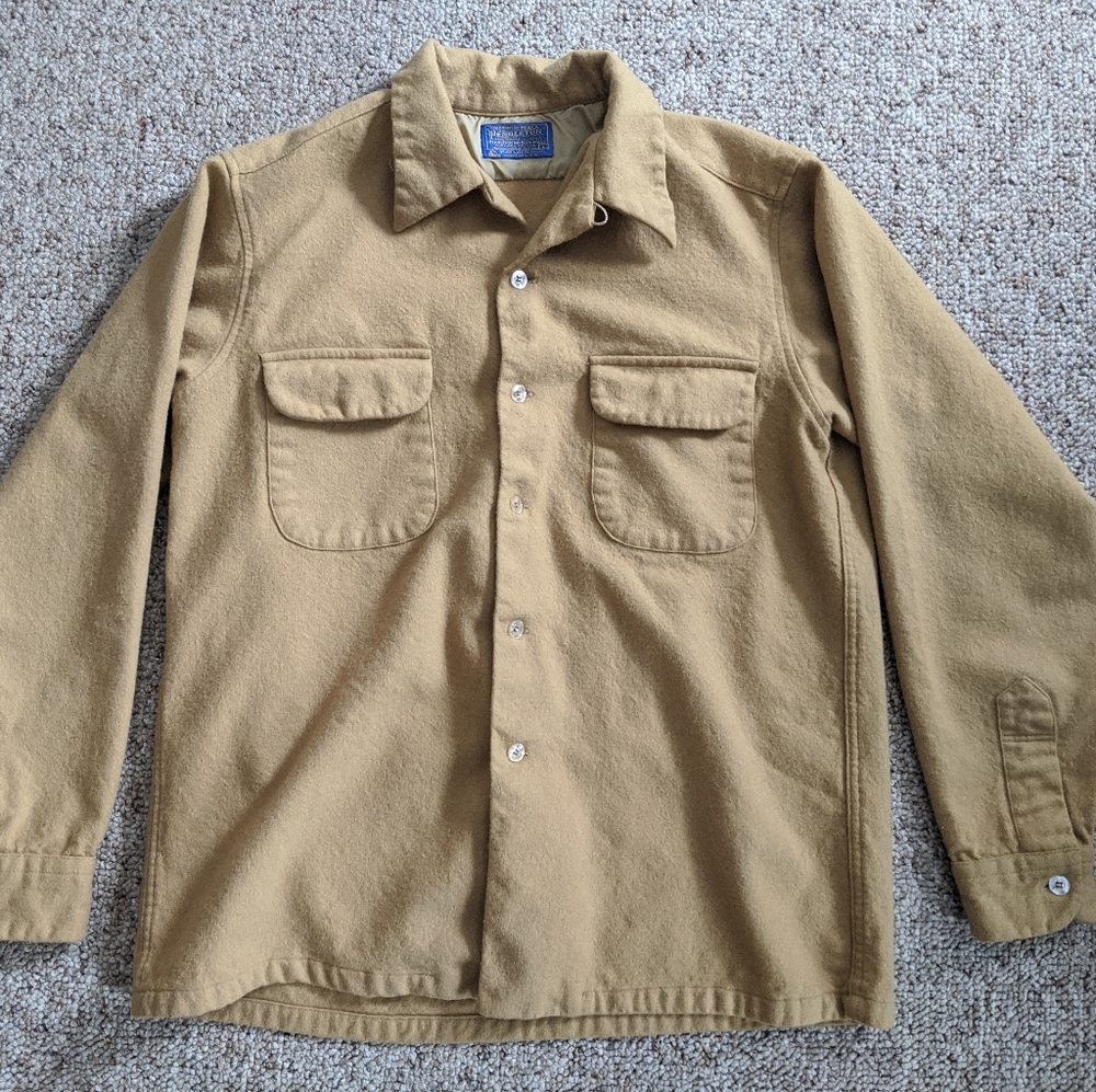 Men's Pendleton 100% virgin wool beige shirt